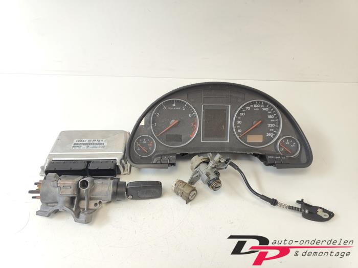 Used Ignition lock + computer Audi A4 (B6) 1.8 T 20V Price € 99,00 Margin scheme offered by DP Auto-onderdelen & Demontage