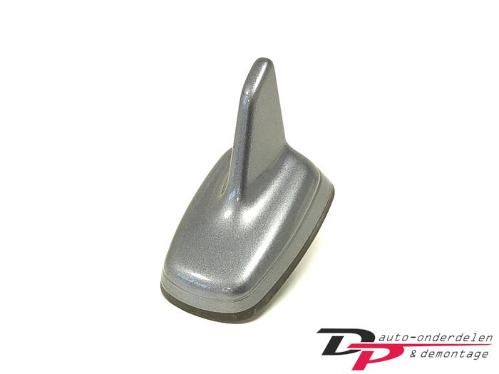 Używane Antena Audi A3 (8V1/8VK) 1.6 TDI Ultra 16V Cena € 29,00 Procedura marży oferowane przez DP Auto-onderdelen & Demontage