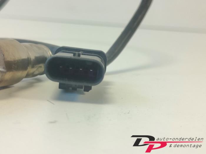 Sonde lambda d'un Jeep Renegade (BU) 1.0 GSE T3 12V 2020