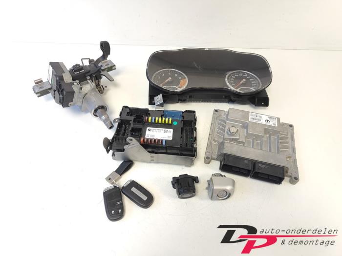 Used Ignition lock + computer Jeep Renegade (BU) 1.0 GSE T3 12V Price € 350,00 Margin scheme offered by DP Auto-onderdelen & Demontage