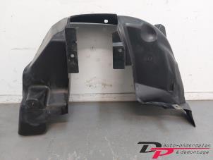 Begagnade Isolering, hjulhus Jeep Renegade (BU) 1.0 GSE T3 12V Pris € 30,00 Marginaltabell erbjuds av DP Auto-onderdelen & Demontage