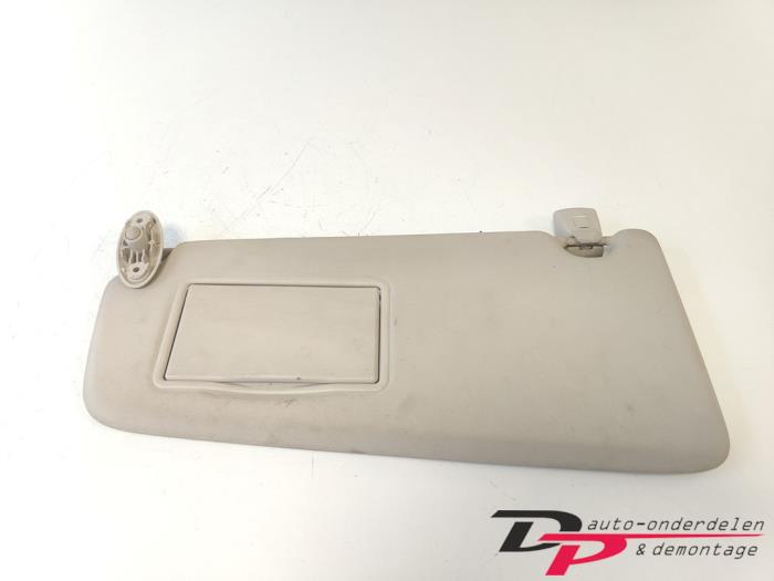 Gebrauchte Sonnenblende Landrover Freelander II 2.2 td4 16V Preis € 14,00 Margenregelung angeboten von DP Auto-onderdelen & Demontage