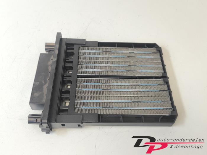 Używane Element grzewczy Landrover Freelander II 2.2 td4 16V Cena € 29,95 Procedura marży oferowane przez DP Auto-onderdelen & Demontage
