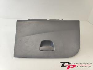 Używane Schowek w desce rozdzielczej Seat Ibiza ST (6J8) 1.2 TDI Ecomotive Cena € 12,00 Procedura marży oferowane przez DP Auto-onderdelen & Demontage