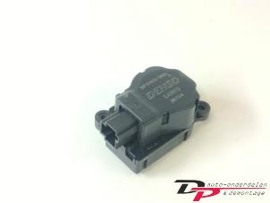 Usados Motor de válvula de calefactor Landrover Discovery III (LAA/TAA) 2.7 TD V6 Precio € 9,00 Norma de margen ofrecido por DP Auto-onderdelen & Demontage