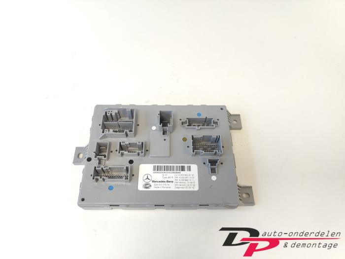 Używane Sterownik Body Control Mercedes C Estate (S205) C-220 CDI BlueTEC, C-220 d 2.2 16V Cena € 39,95 Procedura marży oferowane przez DP Auto-onderdelen & Demontage