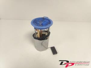 Usagé Pompe à carburant Volkswagen Scirocco (137/13AD) 1.4 TSI 160 16V Prix € 11,95 Règlement à la marge proposé par DP Auto-onderdelen & Demontage