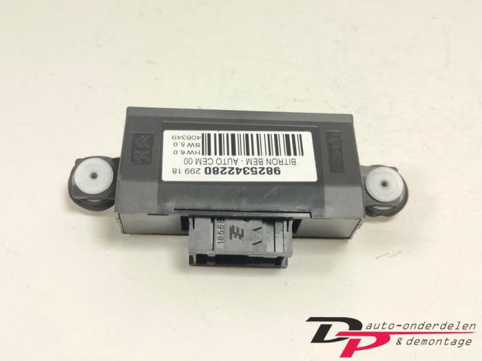 Begagnade Elspegelmodul Peugeot 5008 II (M4/MC/MJ/MR) 1.2 12V e-THP PureTech 130 Pris € 34,95 Marginaltabell erbjuds av DP Auto-onderdelen & Demontage
