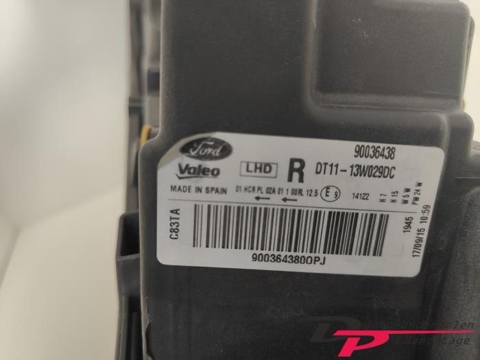 Headlight, right Ford Transit Connect 1.6 TDCi 16V 95 - DT1113W029DC VALEO