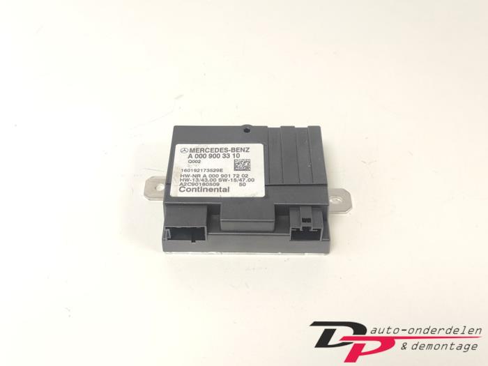 Begagnade Elektrisk bränslemodul Mercedes E (W213) E-220d 2.0 Turbo 16V Pris € 29,95 Marginaltabell erbjuds av DP Auto-onderdelen & Demontage