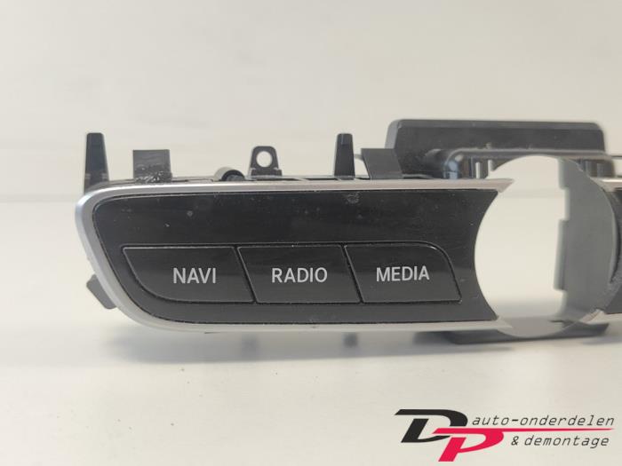 Navigation control panel Mercedes E E-220d 2.0 Turbo 16V - A2139054403 ...