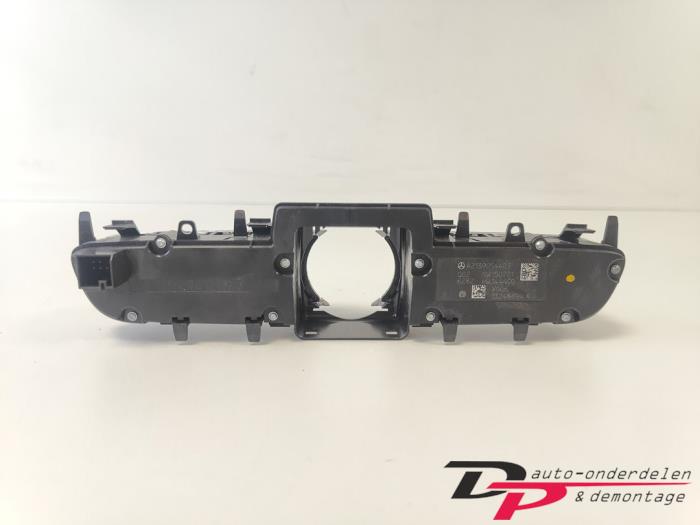 Navigation control panel Mercedes E E-220d 2.0 Turbo 16V - A2139054403 ...