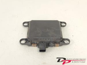 Usados Sensor ACC (distancia) Peugeot 3008 I (0U/HU) 1.6 16V THP 155 Precio € 40,00 Norma de margen ofrecido por DP Auto-onderdelen & Demontage