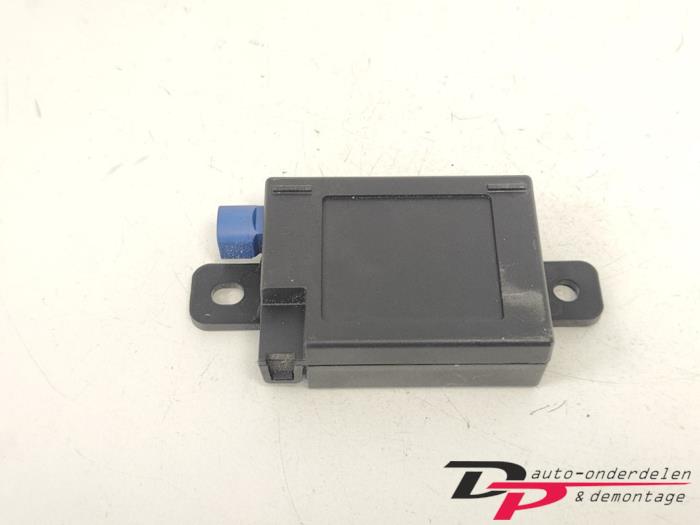 Używane Regulator napiecia Volkswagen Golf VII (AUA) 2.0 GTI 16V Performance Package Cena € 19,95 Procedura marży oferowane przez DP Auto-onderdelen & Demontage