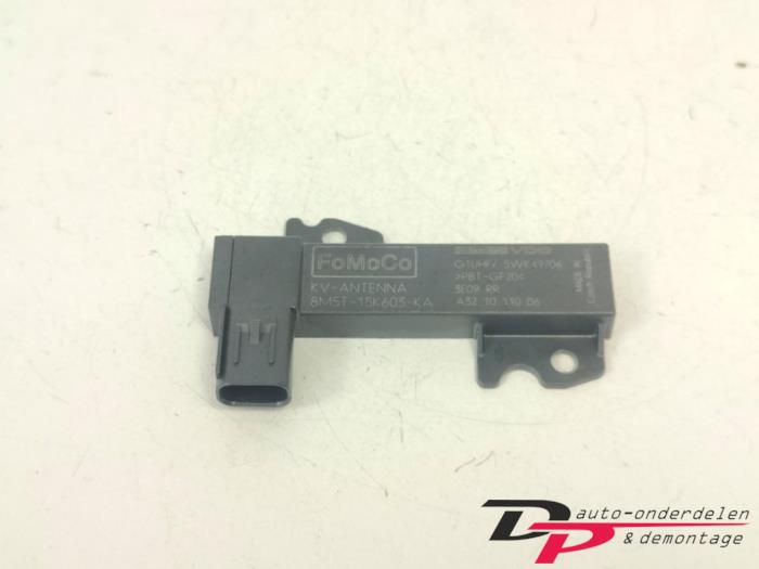 Używane Keyless Entry-Antena Ford Mondeo IV Wagon 1.6 EcoBoost 16V Cena € 9,00 Procedura marży oferowane przez DP Auto-onderdelen & Demontage