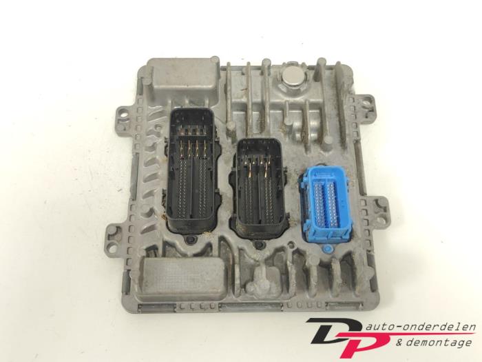 Used Engine management computer Opel Corsa E 1.3 CDTi 16V ecoFLEX Price € 75,00 Margin scheme offered by DP Auto-onderdelen & Demontage