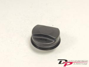 Begagnade Tanklock Opel Astra H GTC (L08) 1.6 16V Twinport Pris € 5,00 Marginaltabell erbjuds av DP Auto-onderdelen & Demontage