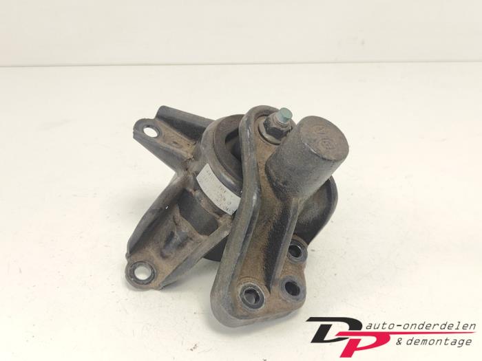 Usagé Support moteur Hyundai i40 CW (VFC) 1.6 GDI 16V Prix € 25,00 Règlement à la marge proposé par DP Auto-onderdelen & Demontage