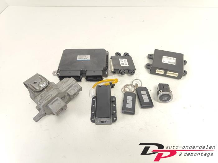 Used Ignition lock + computer Mitsubishi ASX 2.0 MIVEC 16V Price € 175,00 Margin scheme offered by DP Auto-onderdelen & Demontage