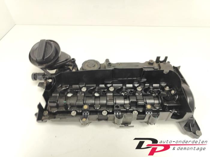 Gebrauchte Ventildeckel BMW 5 serie Touring (F11) 520d xDrive 16V Preis € 80,00 Margenregelung angeboten von DP Auto-onderdelen & Demontage