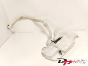 Usagé Réservoir lave-glace avant BMW 5 serie Touring (F11) 520d xDrive 16V Prix € 19,95 Règlement à la marge proposé par DP Auto-onderdelen & Demontage
