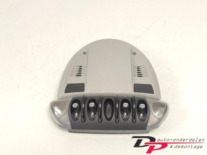 Begagnade Innerbelysning, fram Mini Mini (R56) 1.6 16V Cooper Pris € 14,00 Marginaltabell erbjuds av DP Auto-onderdelen & Demontage
