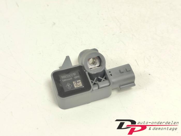 Begagnade Airbagsensor Renault Clio IV Estate/Grandtour (7R) 0.9 Energy TCE 12V Pris € 9,00 Marginaltabell erbjuds av DP Auto-onderdelen & Demontage