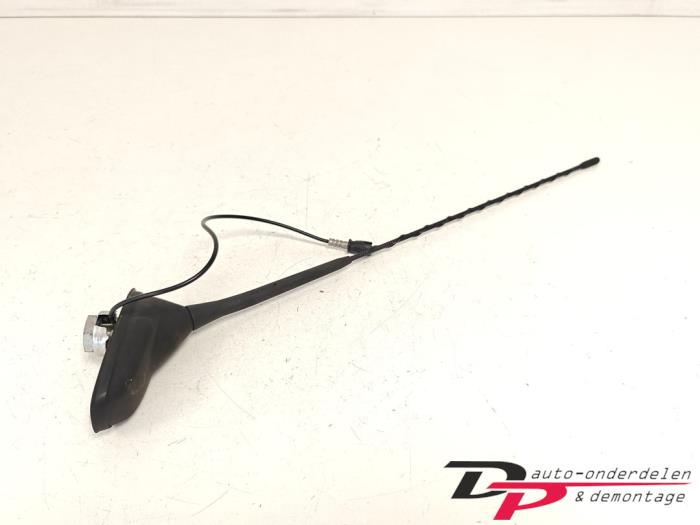 Używane Antena Citroen C3 (SC) 1.6 16V VTi 120 Cena € 12,00 Procedura marży oferowane przez DP Auto-onderdelen & Demontage