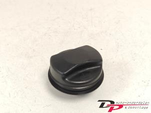 Begagnade Tanklock Opel Astra H SW (L35) 1.6 16V Twinport Pris € 5,00 Marginaltabell erbjuds av DP Auto-onderdelen & Demontage
