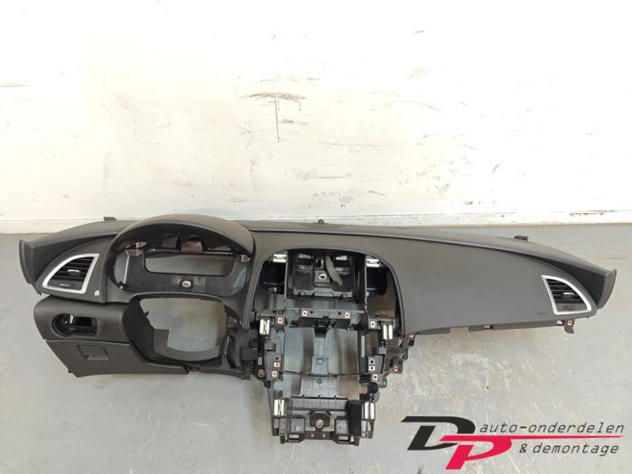 Używane Panel Opel Astra J Sports Tourer (PD8/PE8/PF8) 1.4 Turbo 16V Cena € 115,00 Procedura marży oferowane przez DP Auto-onderdelen & Demontage