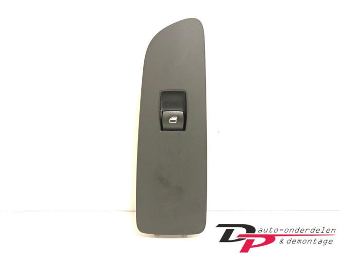 Usados Interruptor de ventanilla eléctrica BMW 1 serie (E81) 118d 16V Precio € 5,00 Norma de margen ofrecido por DP Auto-onderdelen & Demontage
