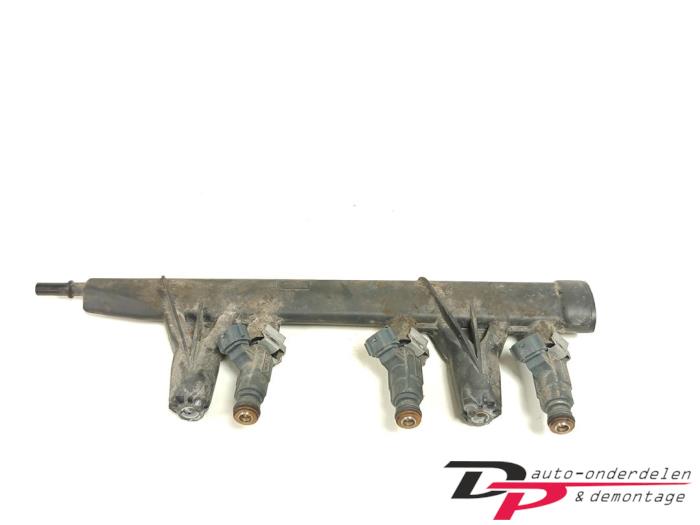 Usagé Système d'injection Peugeot 208 I (CA/CC/CK/CL) 1.0 Vti 12V PureTech Prix € 19,00 Règlement à la marge proposé par DP Auto-onderdelen & Demontage