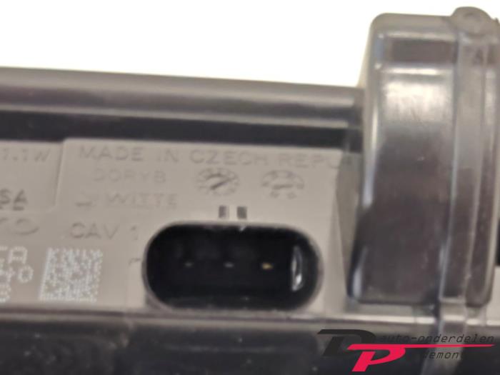 Tailgate handle Volvo XC40 2.0 B4 16V Mild Hybrid Autom. - 32394440
