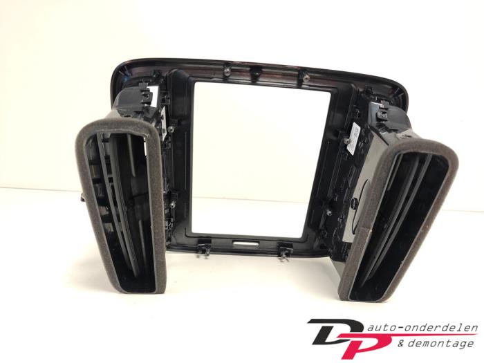 Dashboard vent Volvo XC40 2.0 B4 16V Mild Hybrid Autom. - 31442628