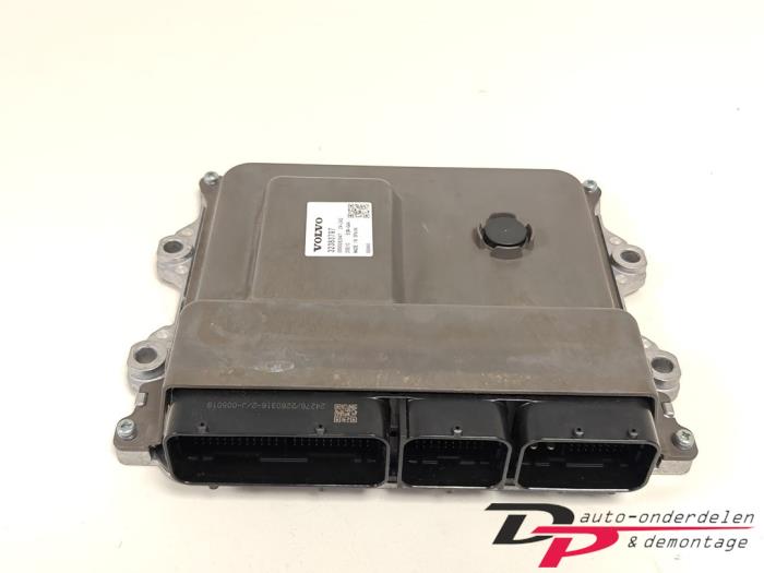 Used Engine management computer Volvo XC40 (XZ) 2.0 B4 16V Mild Hybrid Autom. Price € 250,00 Margin scheme offered by DP Auto-onderdelen & Demontage