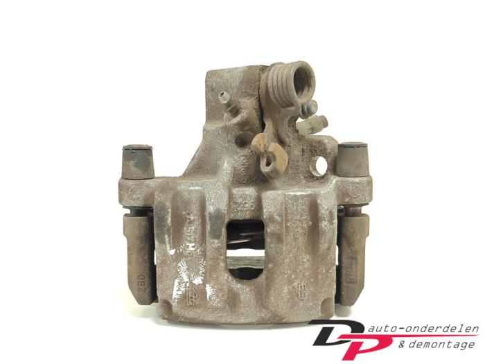 Gebrauchte Bremszange rechts hinten Ford C-Max (DXA) 1.0 Ti-VCT EcoBoost 12V 125 Preis € 9,95 Margenregelung angeboten von DP Auto-onderdelen & Demontage