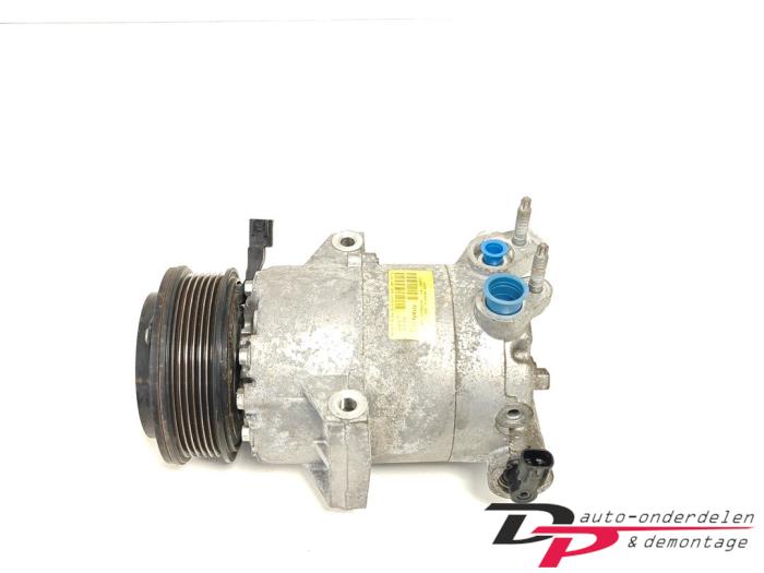 Gebrauchte Klimapumpe Ford Kuga II (DM2) 1.5 EcoBoost 16V 150 Preis € 65,00 Margenregelung angeboten von DP Auto-onderdelen & Demontage