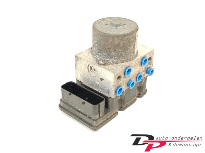 Begagnade ABS-pump Mini Mini (R56) 1.4 16V One Pris € 70,00 Marginaltabell erbjuds av DP Auto-onderdelen & Demontage