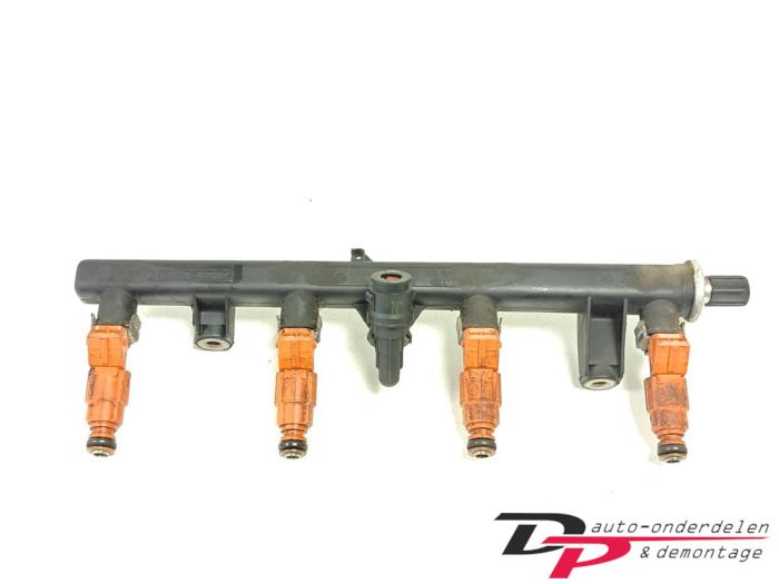 Gebrauchte Einspritzdüse (Einspritzer) Alfa Romeo GT (937) 1.8 Twin Spark 16V Preis € 14,00 Margenregelung angeboten von DP Auto-onderdelen & Demontage