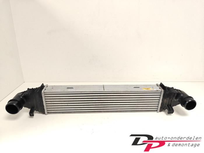 Usados Intercooler Mercedes C (W204) 3.0 C-320 CDI V6 24V Precio € 40,00 Norma de margen ofrecido por DP Auto-onderdelen & Demontage