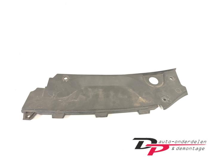 Top upper radiator support slam panel