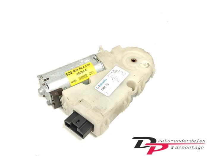 Moteur de toit ouvrant