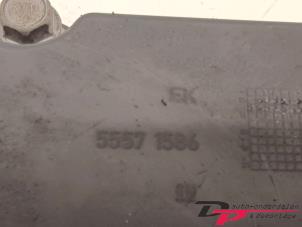Ventildeckel van een Opel Meriva (B) 1.6 CDTI 16V 2014