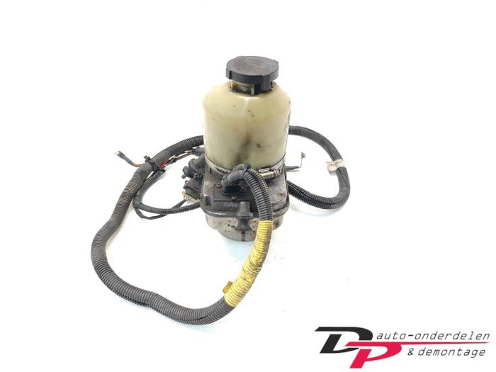 Usagé Pompe de direction Opel Meriva (B) 1.6 CDTI 16V Prix € 450,00 Règlement à la marge proposé par DP Auto-onderdelen & Demontage