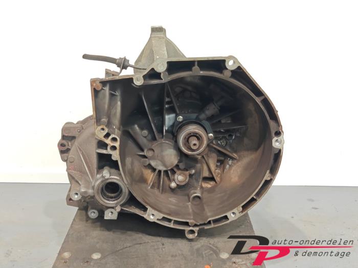Usagé Boîte de vitesse Ford Focus 3 1.0 Ti-VCT EcoBoost 12V 100 Prix € 340,00 Règlement à la marge proposé par DP Auto-onderdelen & Demontage