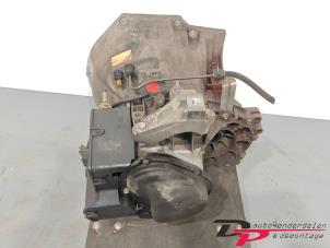 Getriebe van een Ford Focus 3 1.0 Ti-VCT EcoBoost 12V 100 2013