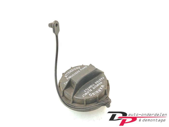Begagnade Tanklock Hyundai i30 Crosswagon (WWH) 1.4 CVVT 16V Pris € 8,00 Marginaltabell erbjuds av DP Auto-onderdelen & Demontage