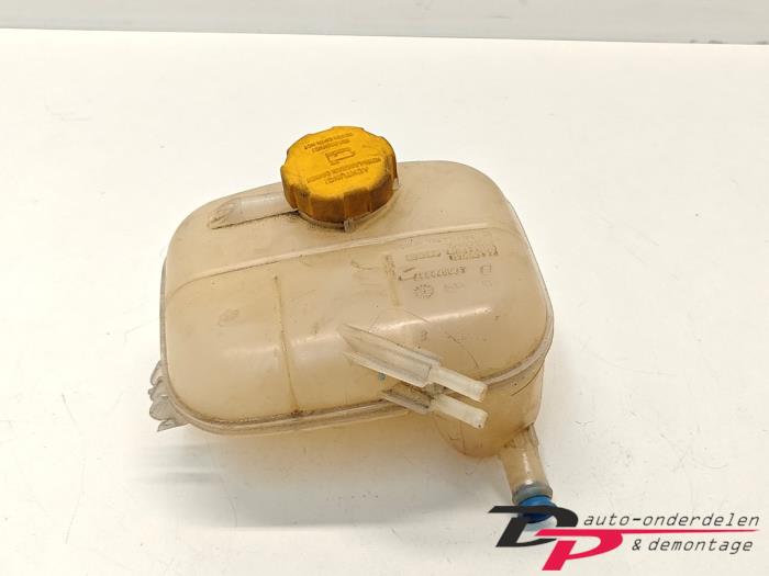 Coolant expansion tank