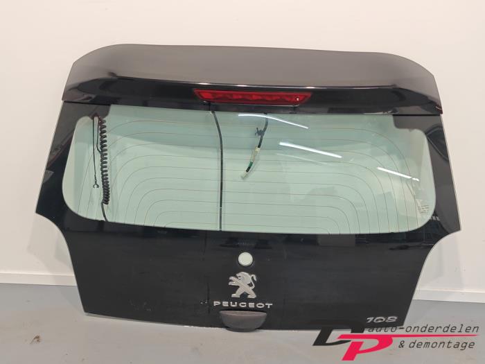 Begagnade Baklucka Peugeot 108 1.0 12V Pris € 180,00 Marginaltabell erbjuds av DP Auto-onderdelen & Demontage