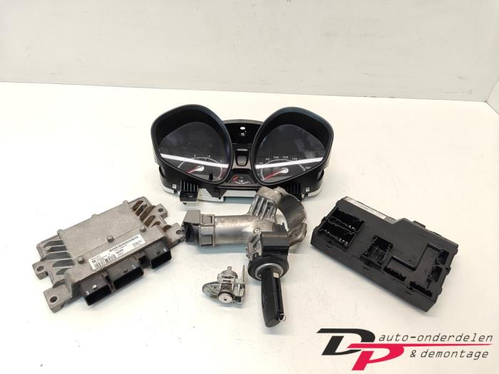 Used Ignition lock + computer Ford Fiesta 6 (JA8) 1.25 16V Price € 90,00 Margin scheme offered by DP Auto-onderdelen & Demontage